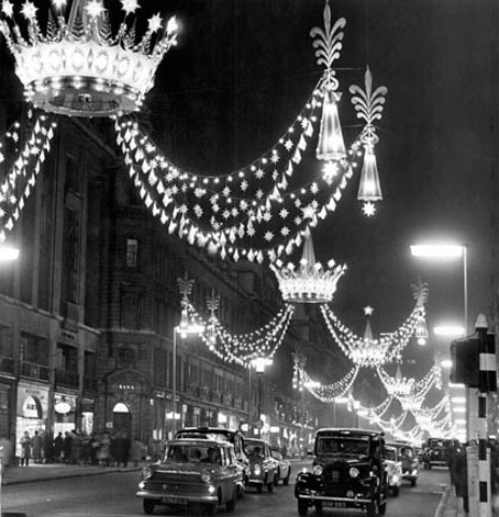 regent street christmas lights 1961 0712770.jpg